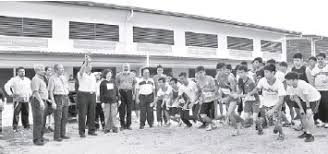 Columba miri to host their annual prefect council camp 2013. Smk St Columba Miri Jogathon To Raise Rm60 000 Pressreader