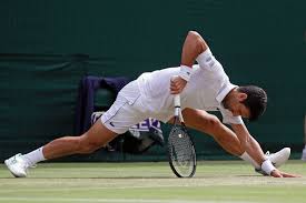 Although novak appears to be using a racquet with the graphics and cosmetic appearance of the head graphene xt speed originally answered: Novak Djokovic Does The Splits Abc News Australian Broadcasting Corporation