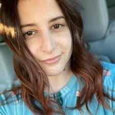 Ashley Rinella's Instagram, Twitter & Facebook