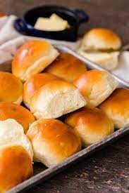 Soft Dinner Rolls Recipe Yummly Recipe Dinner Rolls Recipe Dinner Rolls Homemade Dinner Rolls