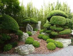 Kleinen japanischen garten anlegen tipps und schone gestaltungsideen in bildern ter japanischer. Traditioneller Japanischer Garten Gestaltung Japanischer Garten Garten Buchsbaum Garten