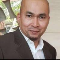 Robert Bellavance's Instagram, Twitter & Facebook