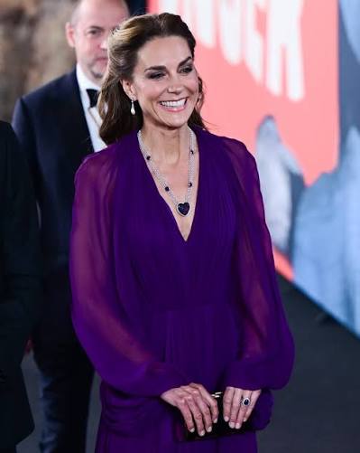 Kate Middleton and Prince William stepped out on the red carpet tonight for  the royal premiere of Tom Cruise's new movie “Digger” in London. See more  event photos on Just Jared! #KateMiddleton #