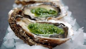 Une Autre Facon De Manger Des Huitres Recette Huitre Huitres Cuisine Et Boissons