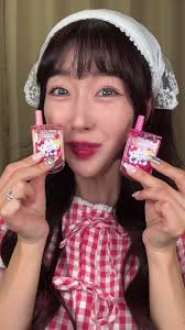 Kecantikan Makeup Jang Wonyoung X Hello Kitty