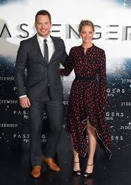 Us actors jennifer lawrence and chris pratt pose during the photocall of passengers directed by norway morten tyldum, in madrid. Celebrity Entertainment Chris Pratt And Jennifer Lawrence Can T Stop Cracking Each Other Up On The Passengers Press Tour Popsugar Celebrity Photo 10