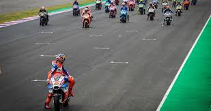 Il campionato del universo riguardo velocità, persino stimato tanto più motomondiale, è la serie. Qualifiche Motogp Barcellona Pole A Quartararo Motorinotizie It