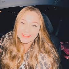 Kyra Poole's Instagram, Twitter & Facebook