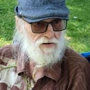 Edward Gokey's Instagram, Twitter & Facebook