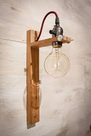 Gloeilamp Licht De Lamp Edison G80 Licht Hout Door Eunadesigns Wood Wall Lamps Rustic Lamps Rustic Lighting
