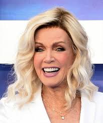 ⭐️🍿⭐️🍿⭐️🍿⭐️ Remember Donna From #FridayAfterNext? #KDAubert's big break  came when she was cast as Donna in Friday After Next which was produced by  #IceCube. She also had two roles in #HollywoodHomicide. She