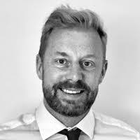 Paul Waldeck's Instagram, Twitter & Facebook