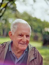 It's with a very sad and heavy heart that we have to announce the passing  of our beloved member: Simon Healy. There are no words to describe the loss  of such a