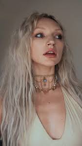 Bohemian Moonstone & Troca Shell with Gold Anklet, Armband Choker