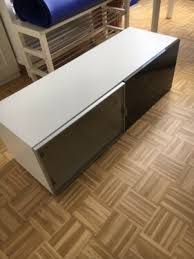 Besta regal mit tur lappviken weiss wohnung pinterest ikea. Ikea Besta Regal Mit Turen Grau Und Aluminium Glas 120x40x38 Cm In Berlin Steglitz Ebay Kleinanzeigen