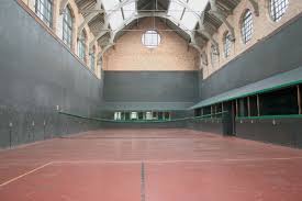 It's an environment that helps servers pinpoint there wasn't a lot of tennis played because the points were so short. contemporary indoor courts provide better tennis, but have what macpherson. Real Tennis Wikipedia