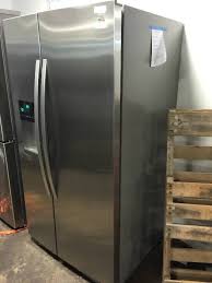 The kenmore 73105 is part of the refrigerators test program at consumer reports. Kenmore 51133 26 Cu Ft Side By Side Refrigerator Stainless Steel South Kc Grandview Appliances Mattresses Plus Equip Bid