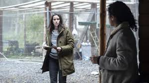 Voir zone blanche saison 2 épisode 3 en streaming vostfr et vf. Zone Blanche Saison 2 3 Bonnes Raisons De Mater La Suite De La Serie France 2 Melty