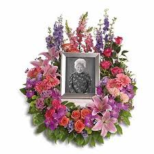If you are going to make beads, harvest the petals as soon as possible. Flowers Arrangement For Funeral Delivery Send Flowers