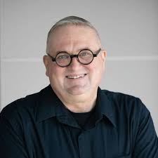 She's saying it…the truth! ✌️💙