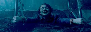 Once all eight episodes are completed, here are the next best tv series to watch. Best Horror Tv Series To Watch On Netflix Scariest Netflix Horror Series Rotten Tomatoes Movie And Tv News