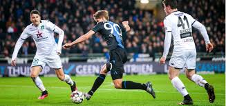 ˈsɛrklə ˈbrɵɣə ˈkoːnɪŋkləkə ˈspɔrtfəˌreːnəɣɪŋ) is a belgian professional football club based in bruges. Cercle Brugge Aan De Haal Met Doelwit Van Club Brugge