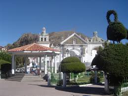 6 Things to do in the Resort Like Lake Town of Copacabana, Bolivia!