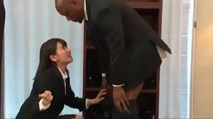 A store where asian girls blow customers dry - XNXX.COM