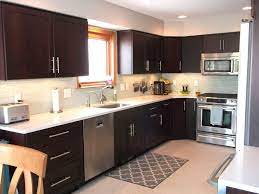 Whether you want inspiration for planning a kitchen renovation or are building a designer kitchen from scratch houzz has 2 995 088. Contemporary Kitchen With Solid Stainless Steel Bar Pull Handle For Drawer Kitchen Cabin Modern Kitchen Colours Contemporary Kitchen Design Top Kitchen Designs