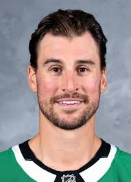 Player photos for the 2006-07 St. Michael's Buzzers at hockeydb.com