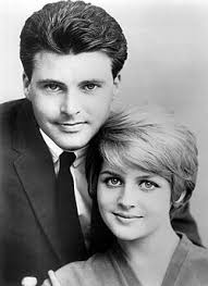 1963 20 april Rick Nelson marries his first wife, Kris Harmon, daughter of  college football legend Tom Harmon and sister of actor Mark Harmon, in Los  Angeles. A pregnant Kris gives birth
