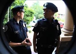 When you're in a rush to leave for work or coming home after a long day, few things are more frustrating than a garage door that doesn't open and close properly. What To Do If The Police Show Up At Your Door Dc Student Defense