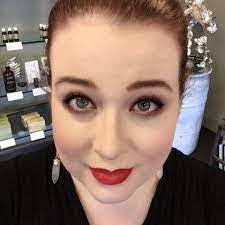 Elizabeth Bango's Instagram, Twitter & Facebook