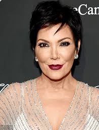 Make-up artist transforms into Kim and Khloe Kardashian AND Kris and Kylie  Jenner