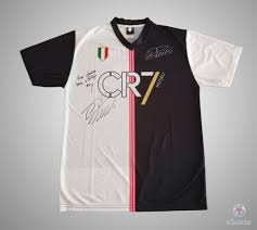 The 2019/2020 home authentic jersey represents a choice, a promise, a call to action. Cr7 Museum Juventus Jersey Signed By Cristiano Ronaldo