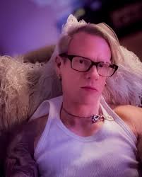 Chad A Roberts (@erichz8088) • Threads, Say more