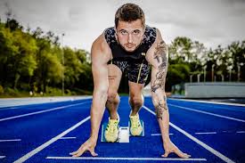 He participated in four editions of the world championships (2009, 2013, 2015), and 2017 world artistic gymnastics championships. Yvck3m4h6zkjm
