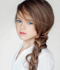 Parce que là aussi on en trouve des beaux mâles. Demotivateur Coiffure Petite Fille Coiffure Fillette Facile Coiffure Fillette Mariage