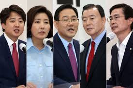 국민의힘 차기 당 대표 적합도 조사에서 나경원 전 미래통합당 (국민의힘 전신) 의원이 1위를 차지했다. êµ­ë¯¼ì˜íž˜ ë‹¹ëŒ€í'œ ì§€ì§€ë„ ì´ì¤€ì„ 47 ë‚˜ê²½ì› 17 ì£¼í˜¸ì˜ 7 ì´íˆ¬ë°ì´