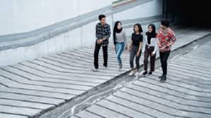 Jan 28, 2020 · dampak pergaulan bebas. Cara Mengatasi Pergaulan Bebas Ini Yang Harus Ortu Lakukan Parenting Islam Id