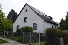 Um ihre chancen bei der immobiliensuche zu erhöhen, geben sie einfach ein kostenloses immobiliengesuch unter gesuch. Haus Zu Vermieten Gr Luckenweg 26 75175 Pforzheim Sudoststadt Mapio Net