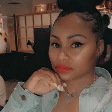 Meet Crystal, General Manager, Peachtree Corners at Madison Reed, Employer  Branding