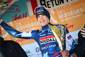 Cecilia Sopeña, from triumphing on OnlyFans to shining as a cyclist in the  Titan Desert: I am a self-managed porn actress