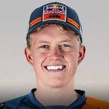 Jordan Niemi's Instagram, Twitter & Facebook