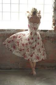 Bouquets De Roses Le Cottage De Gwladys Jurkjes Jurken Zomermode