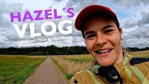 Hazel in Paris 🇫🇷