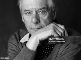 75 Hans Reinke Photos & High Res Pictures