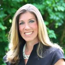 Michelle Mcardle's Instagram, Twitter & Facebook