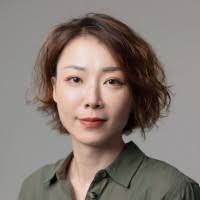 Hui Liang's Instagram, Twitter & Facebook