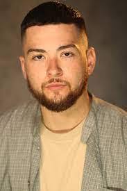 Aaron Severns's Instagram, Twitter & Facebook